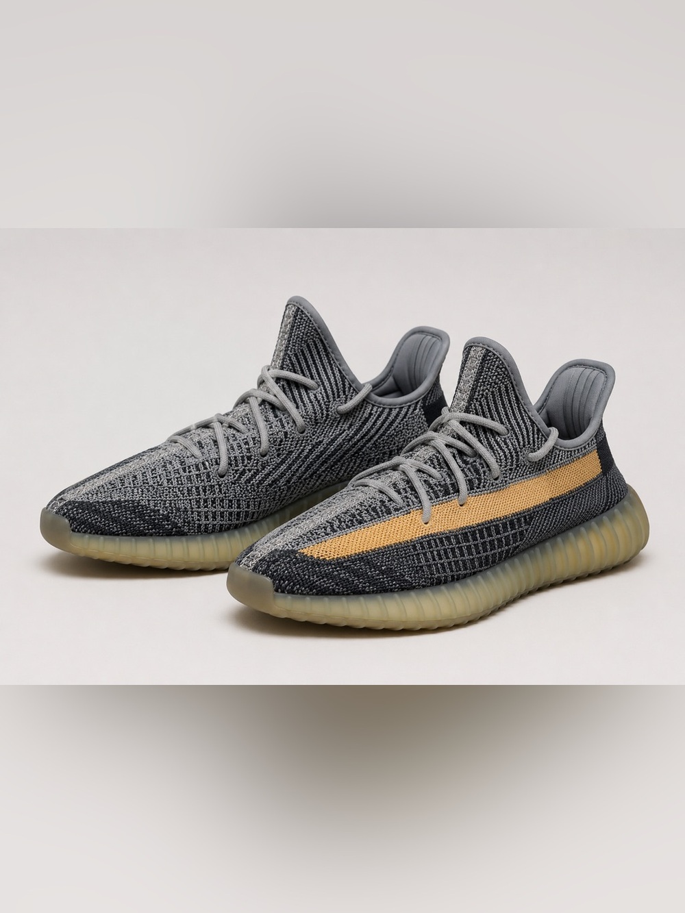 Adidas Yeezy Boost 350 V2 Ash Blue GY7657 Men’s Size 11